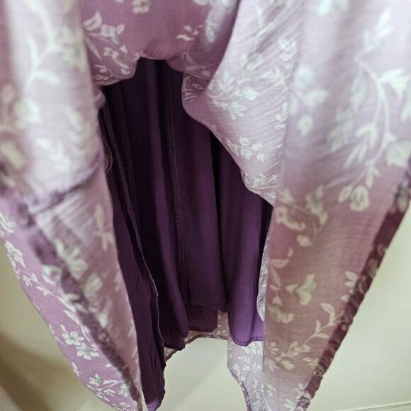 EUC HAYDEN LOS ANGELES LAVENDER FLORAL MIDI DRESS SIZE M - Picture 6 of 16